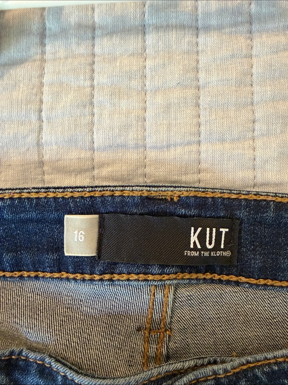 Kut from the Kloth Women's Dark Blue Skinny Jeans - Picture 2 of 7